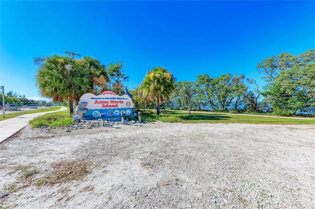 7611 18th Avenue NW Bradenton FL 34209