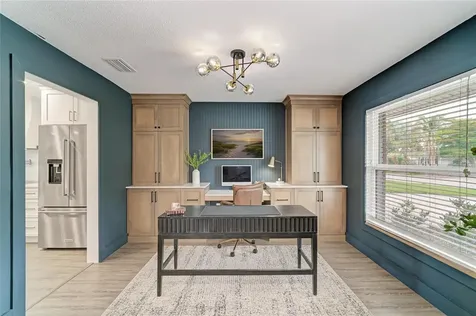 7611 18th Avenue NW Bradenton FL 34209