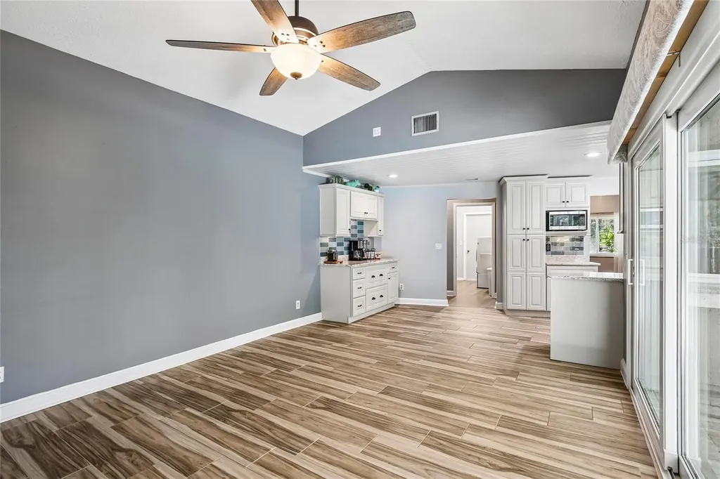 2754 Buckhorn Oaks Drive Valrico FL 33594