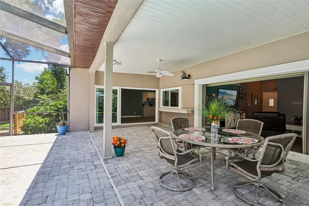 2754 Buckhorn Oaks Drive Valrico FL 33594