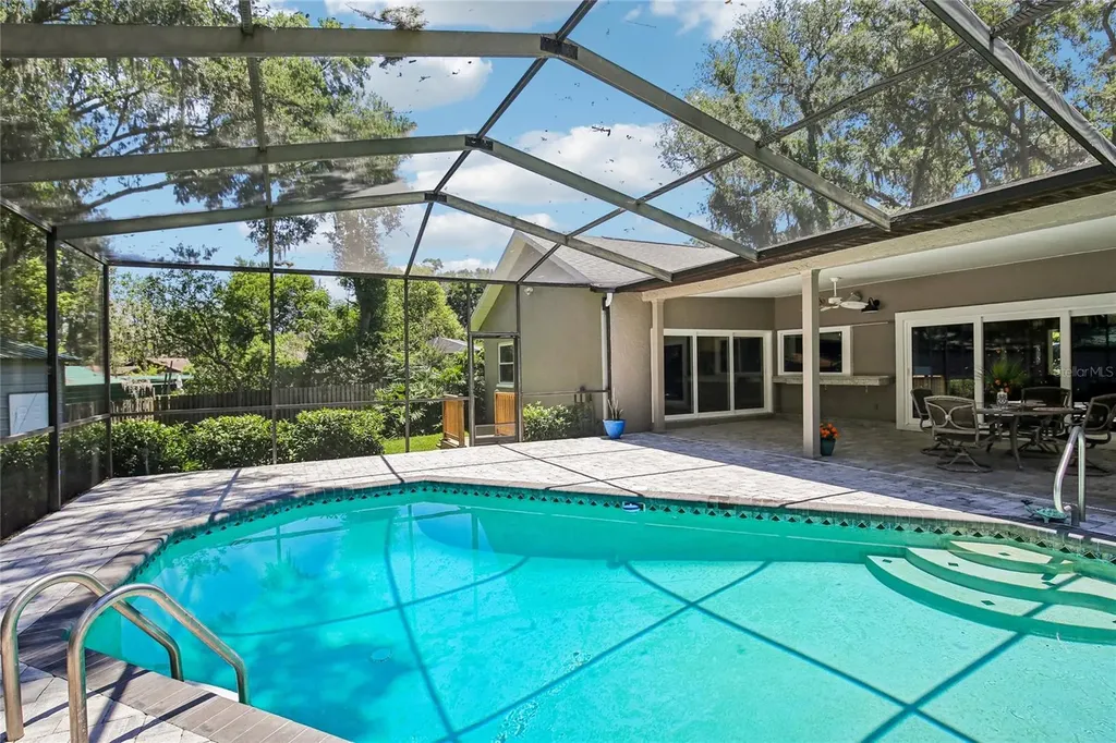 2754 Buckhorn Oaks Drive Valrico FL 33594