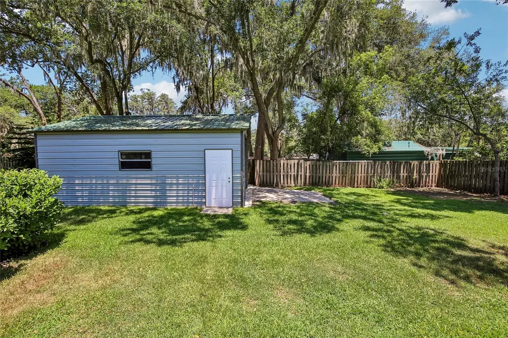 2754 Buckhorn Oaks Drive Valrico FL 33594
