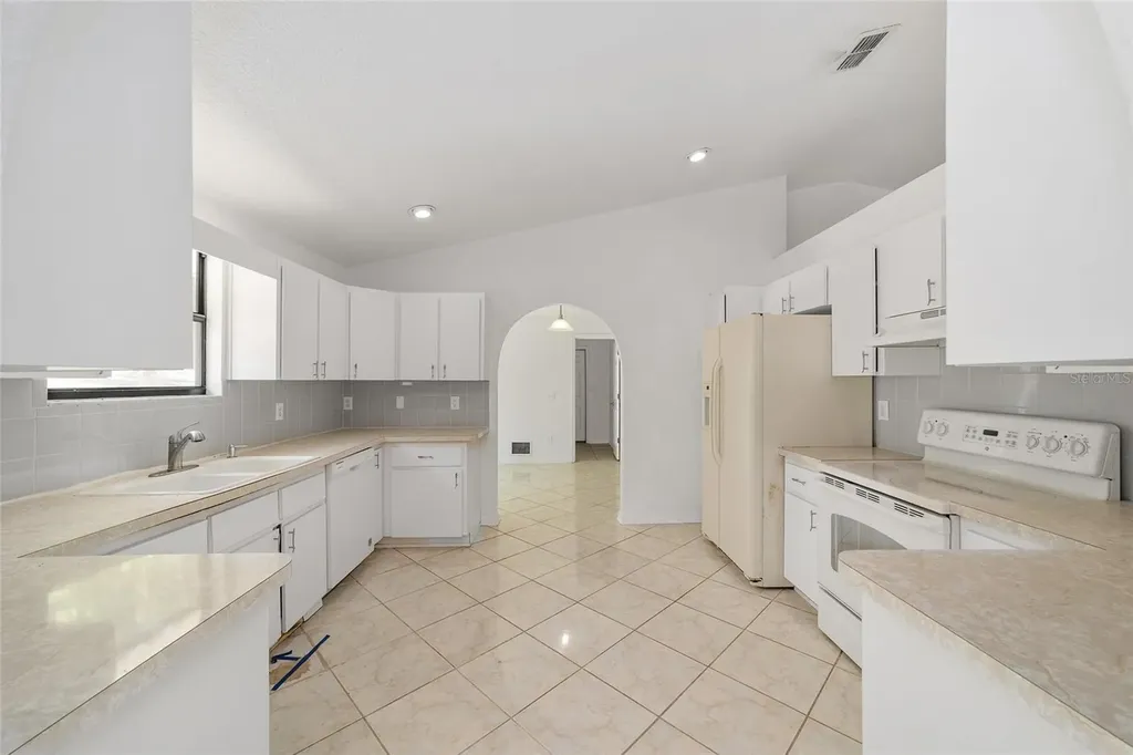 12136 SW 41st Place Ocala FL 34481