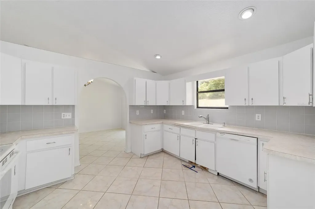 12136 SW 41st Place Ocala FL 34481