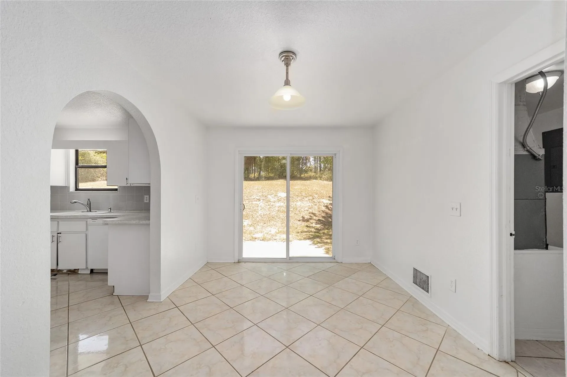 12136 SW 41st Place Ocala FL 34481