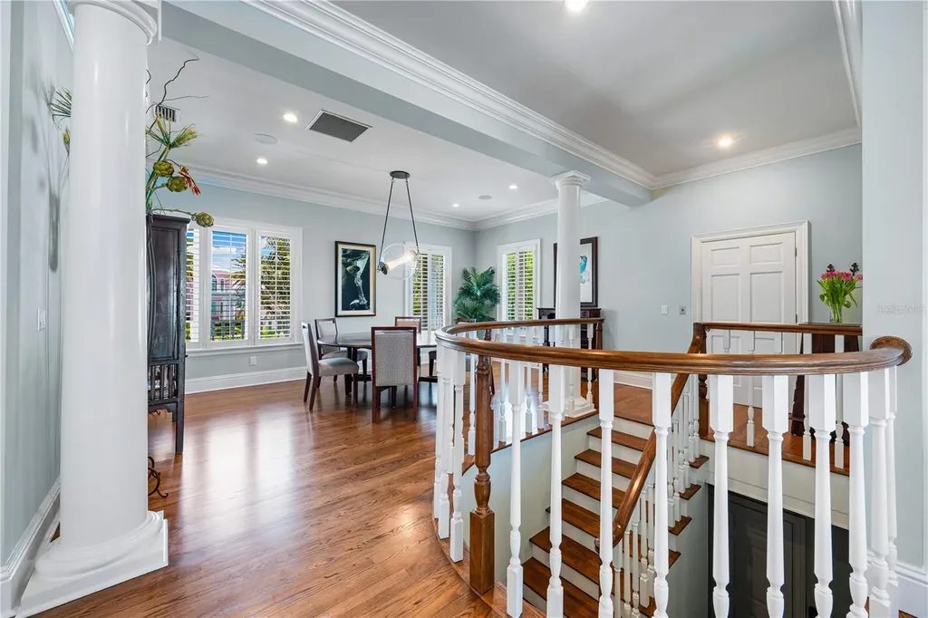 350 S Shore Drive Sarasota FL 34234