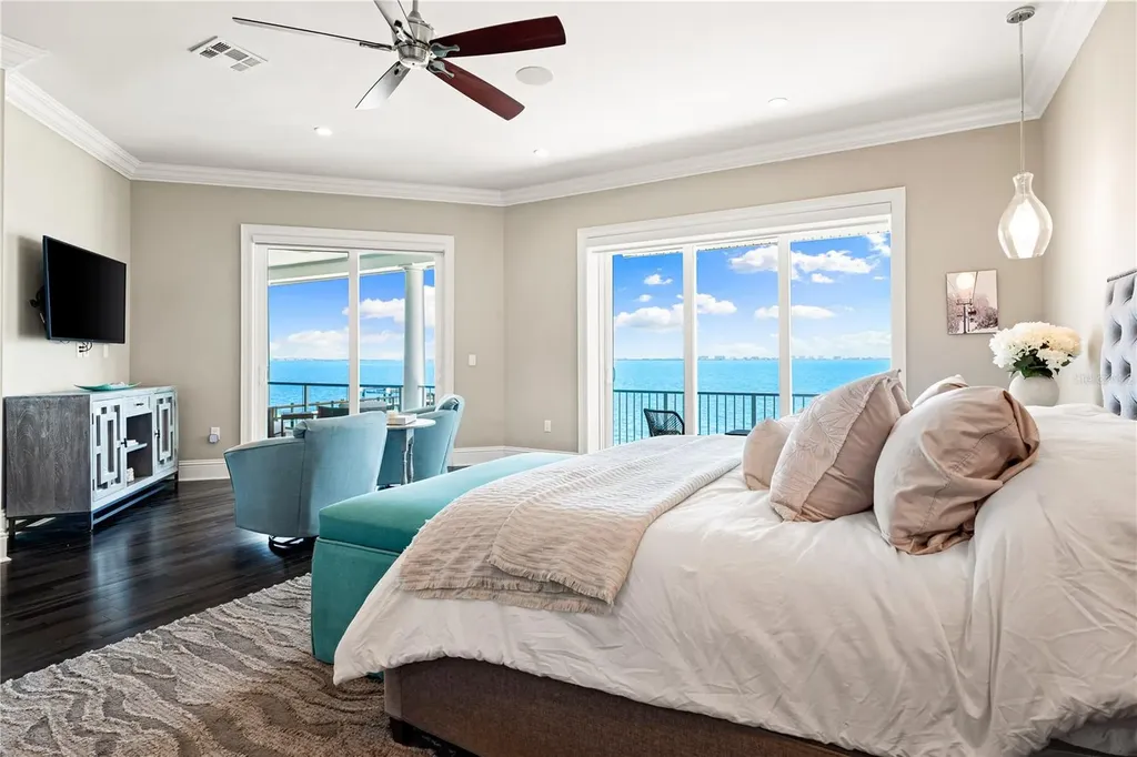 350 S Shore Drive Sarasota FL 34234