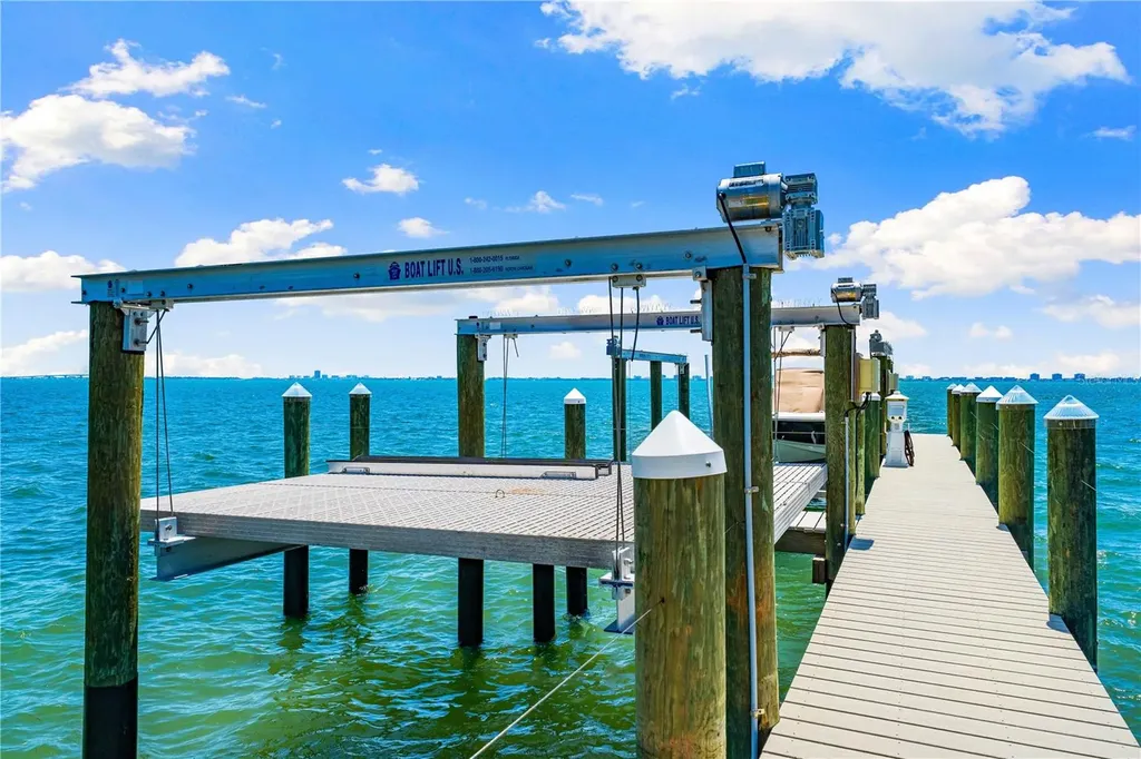 350 S Shore Drive Sarasota FL 34234