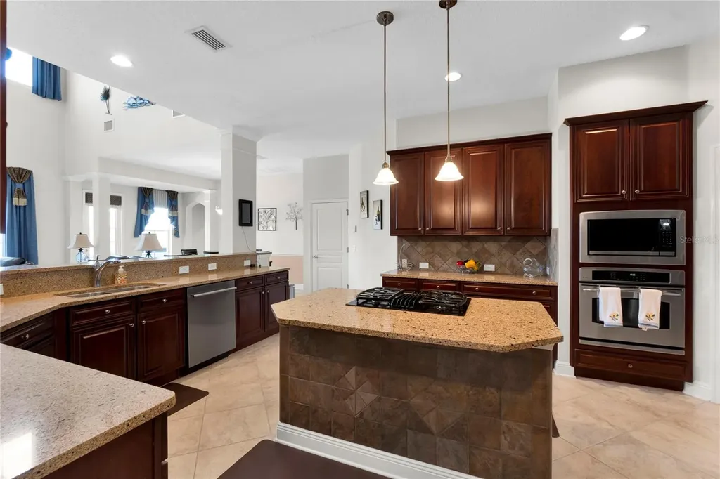 5727 Sea Trout Place Apollo Beach FL 33572