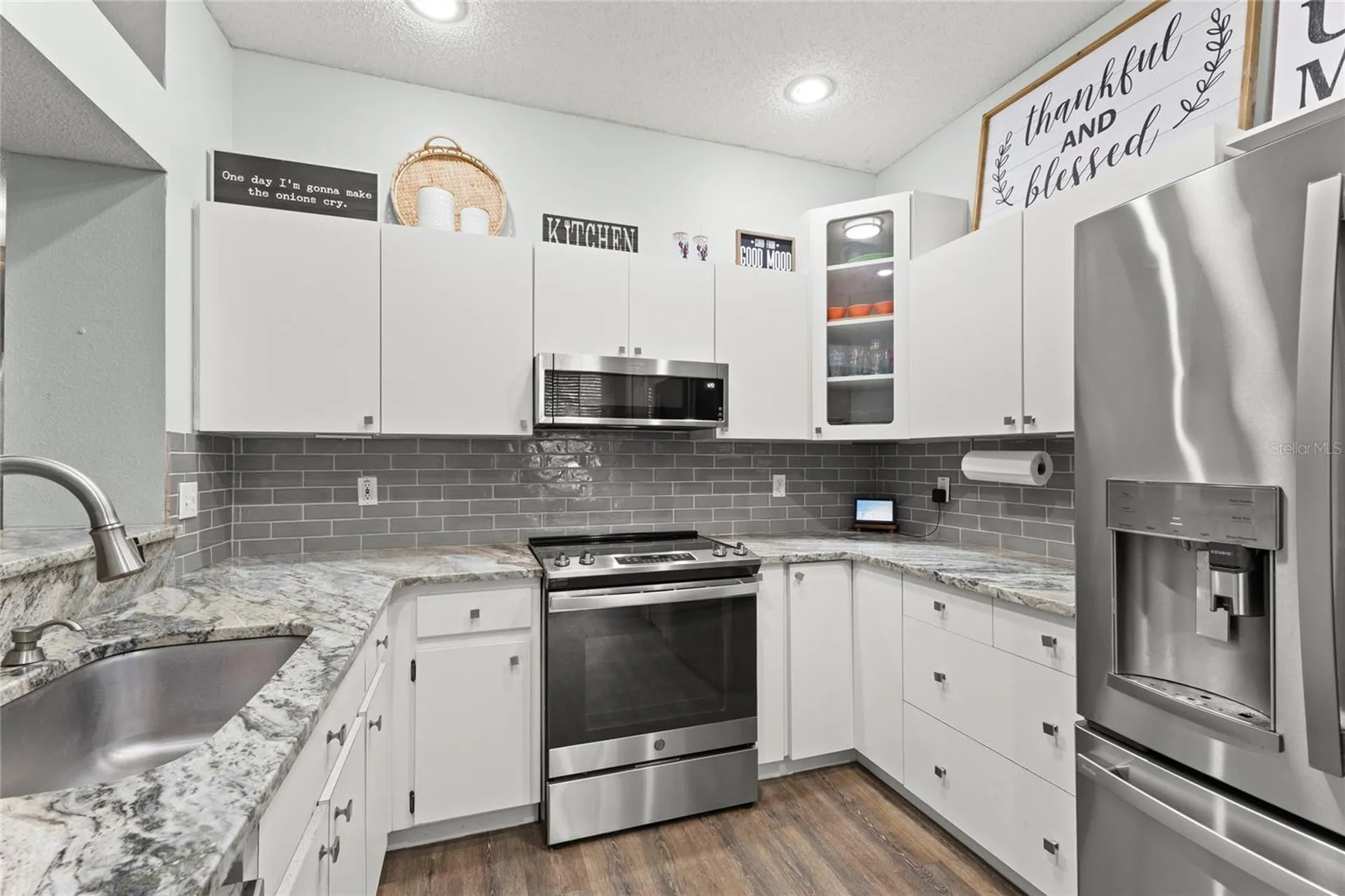1623 Morning Dove Lane Tarpon Springs FL 34688