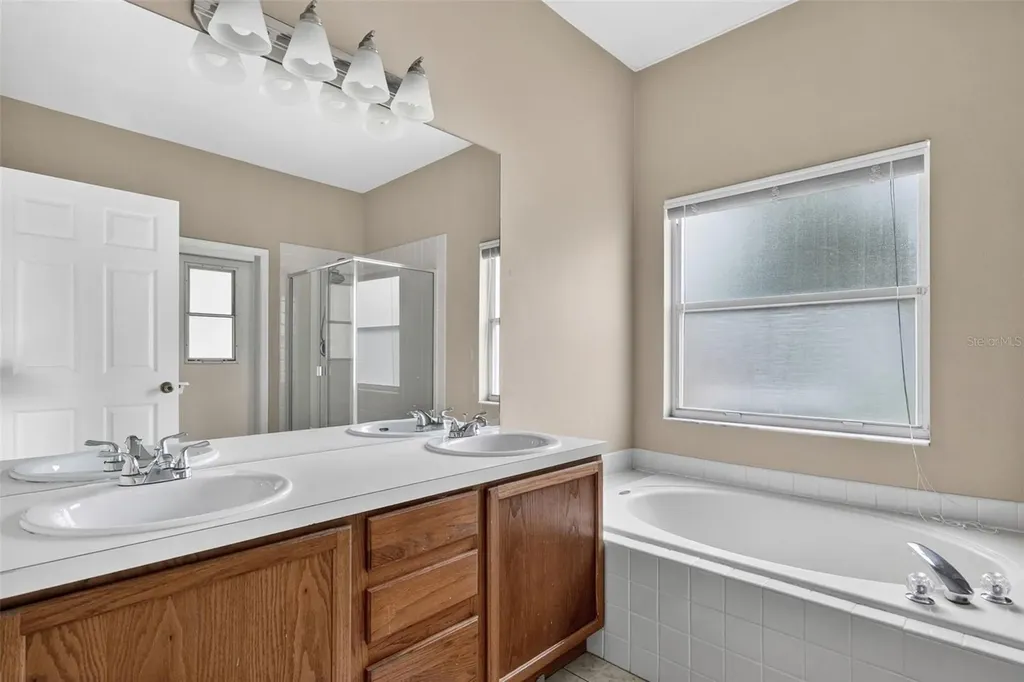 7246 Mardell Court Orlando FL 32835