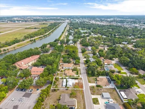 2580 Shamrock Drive Venice FL 34293