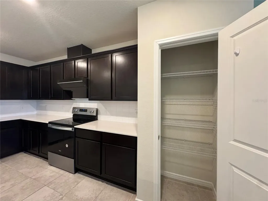 2102 Charming Avenue Davenport FL 33896