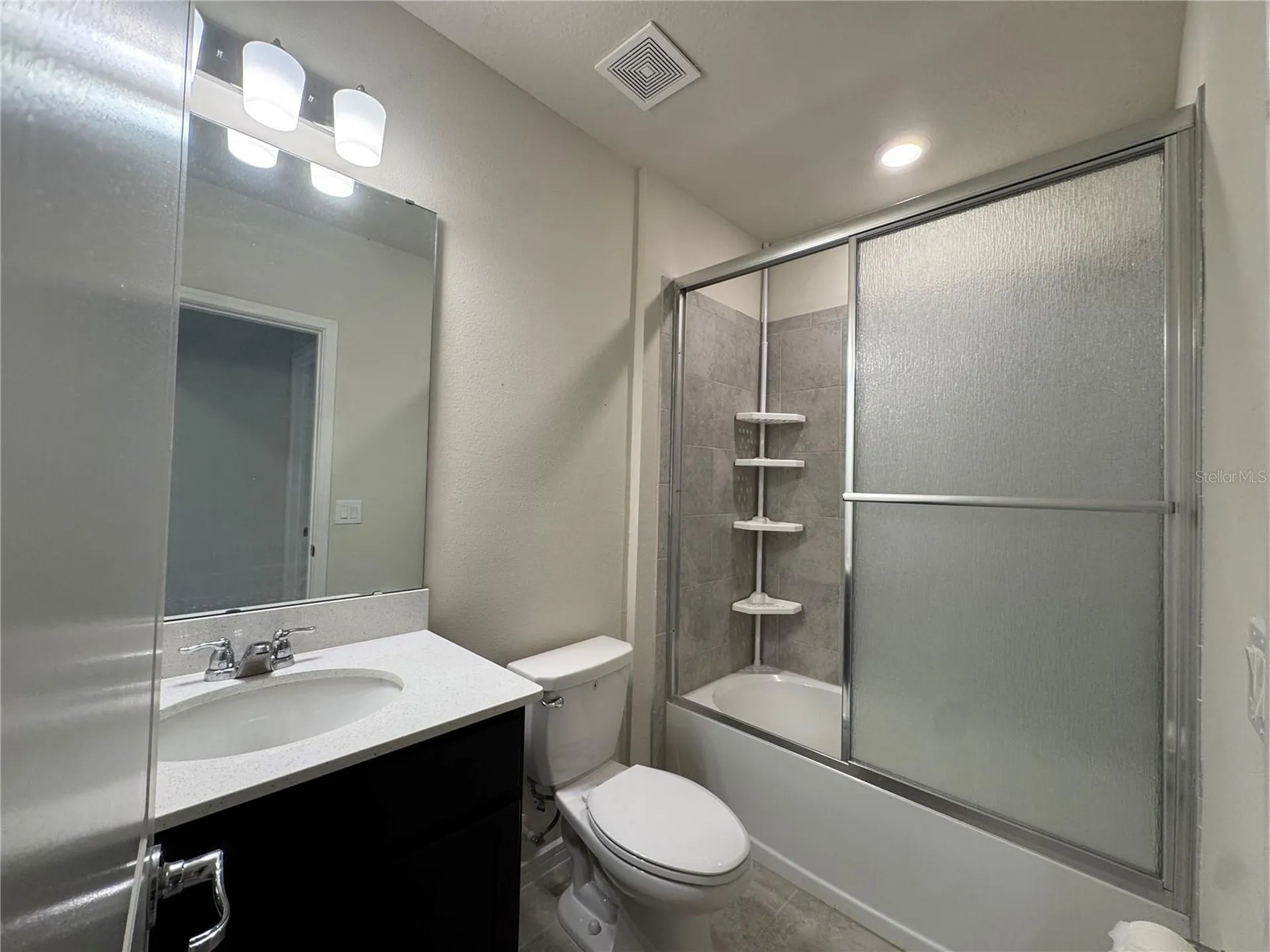 2102 Charming Avenue Davenport FL 33896