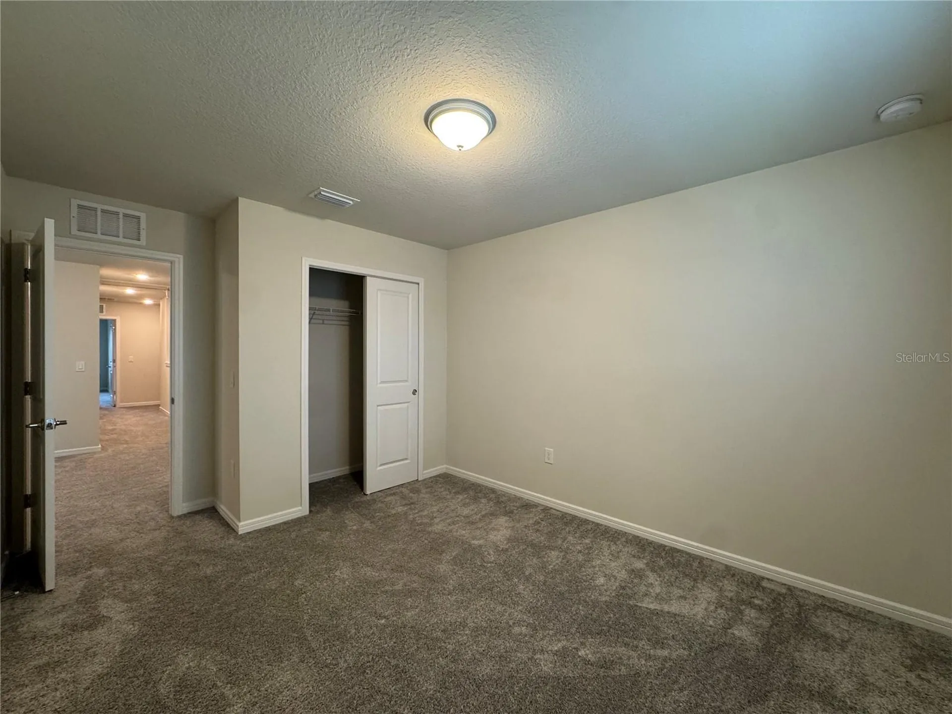 2102 Charming Avenue Davenport FL 33896