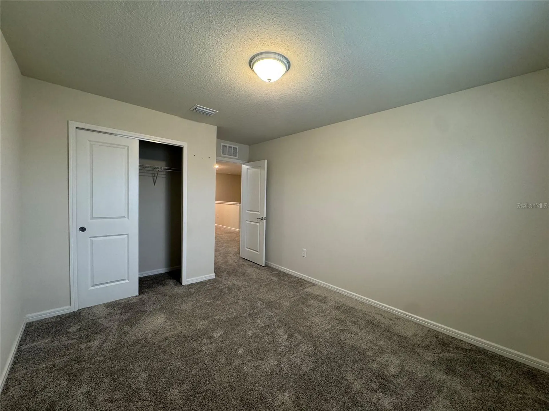 2102 Charming Avenue Davenport FL 33896