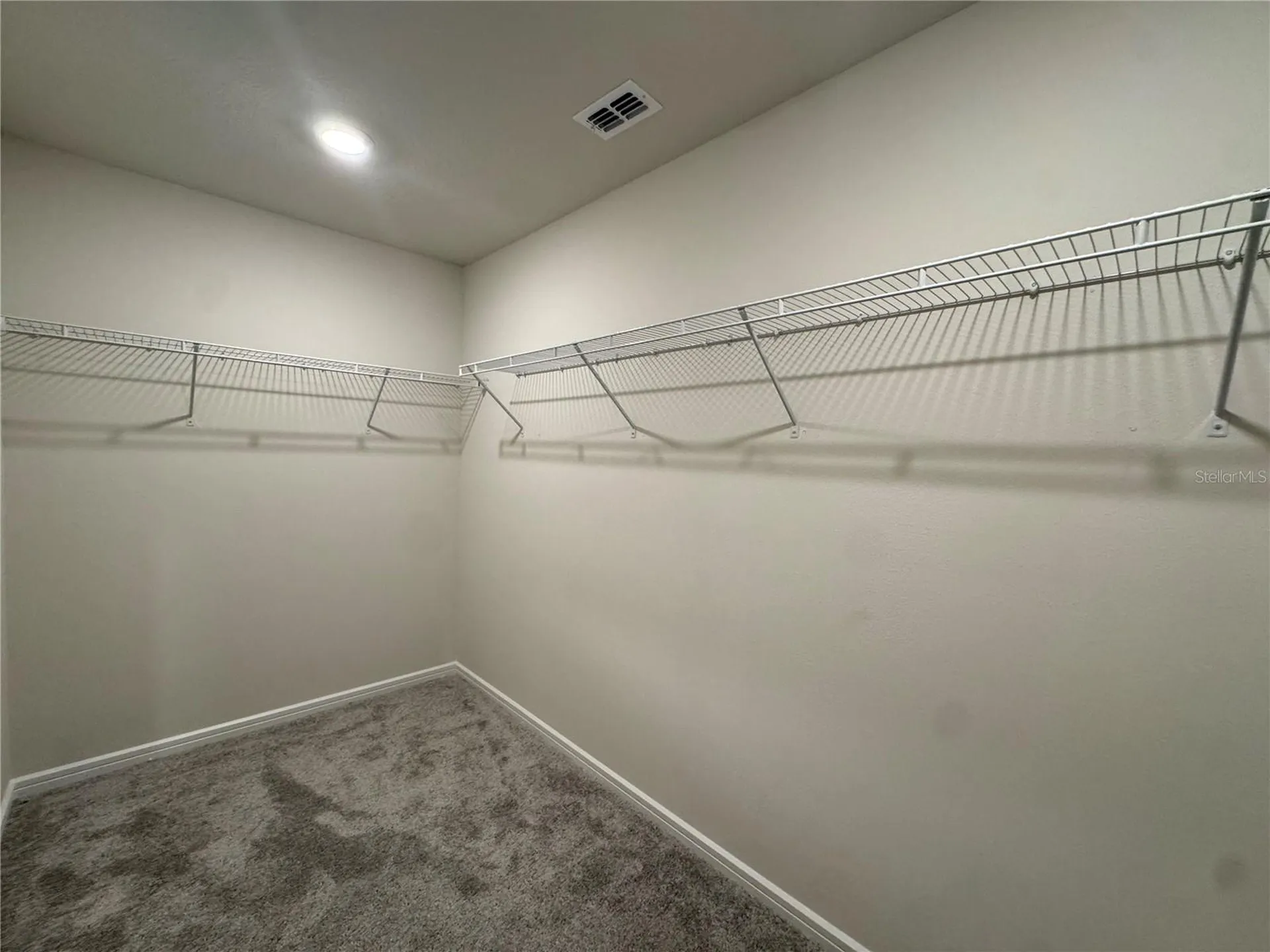 2102 Charming Avenue Davenport FL 33896