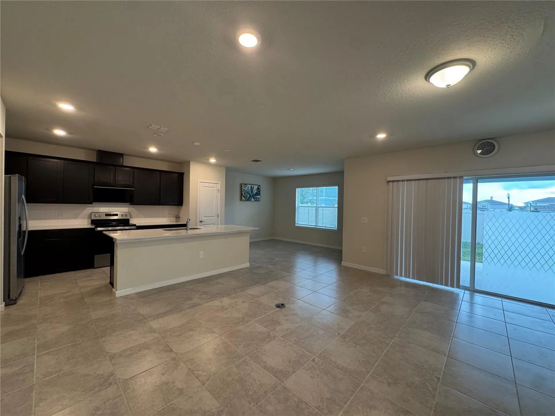 2102 Charming Avenue Davenport FL 33896