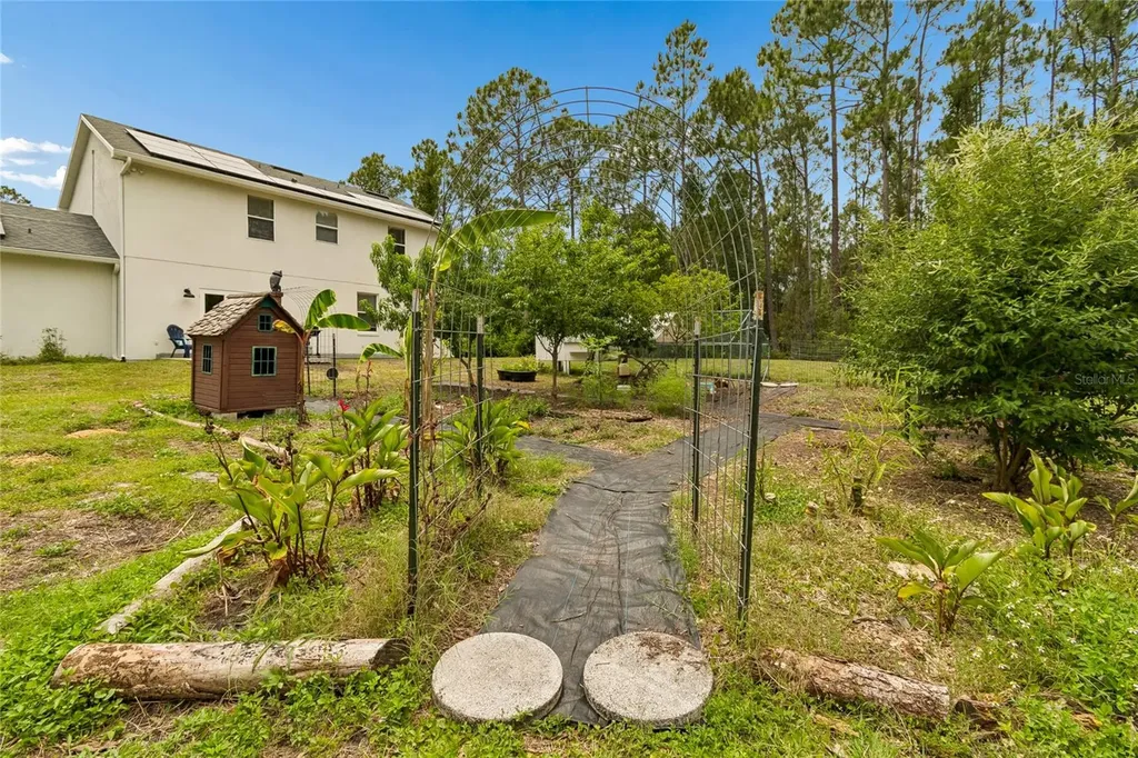 1925 Mustang Court St Cloud FL 34771