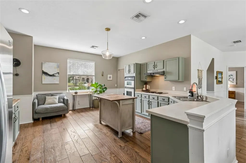 1925 Mustang Court St Cloud FL 34771