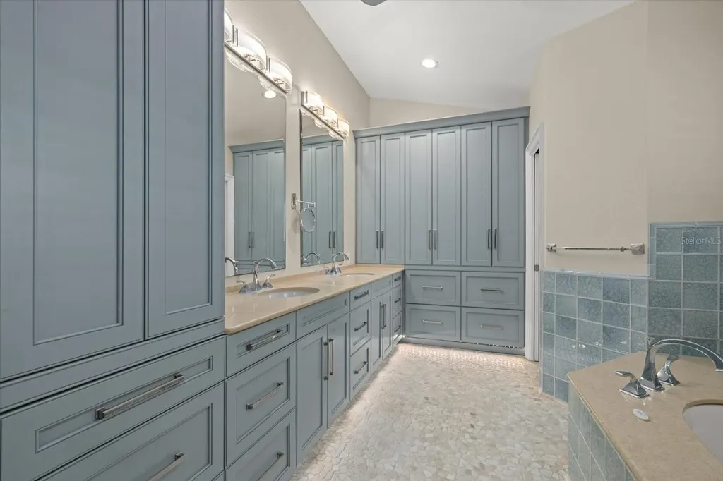 4444 Deer Trail Boulevard Sarasota FL 34238