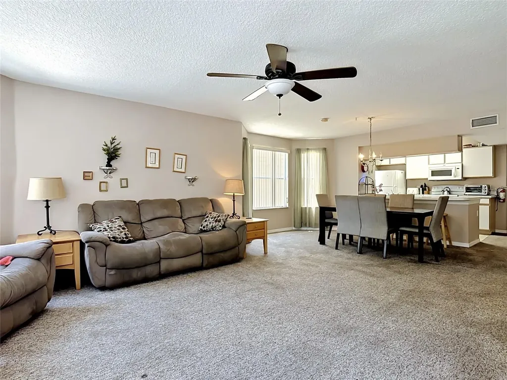 8716 Rain Forest Place Kissimmee FL 34747