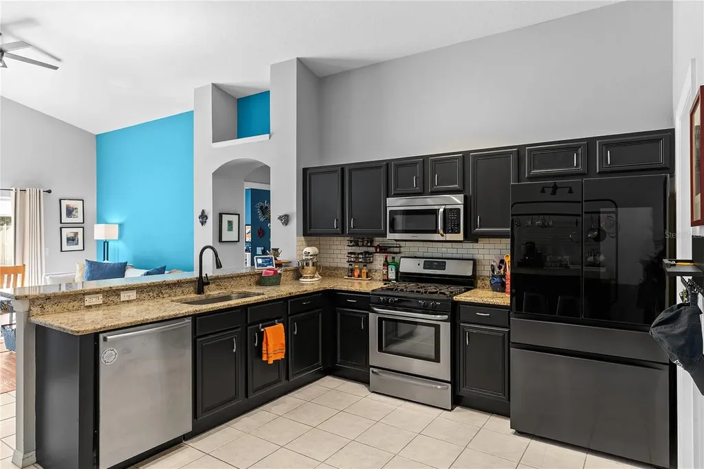 18944 Twinberry Drive Tampa FL 33647