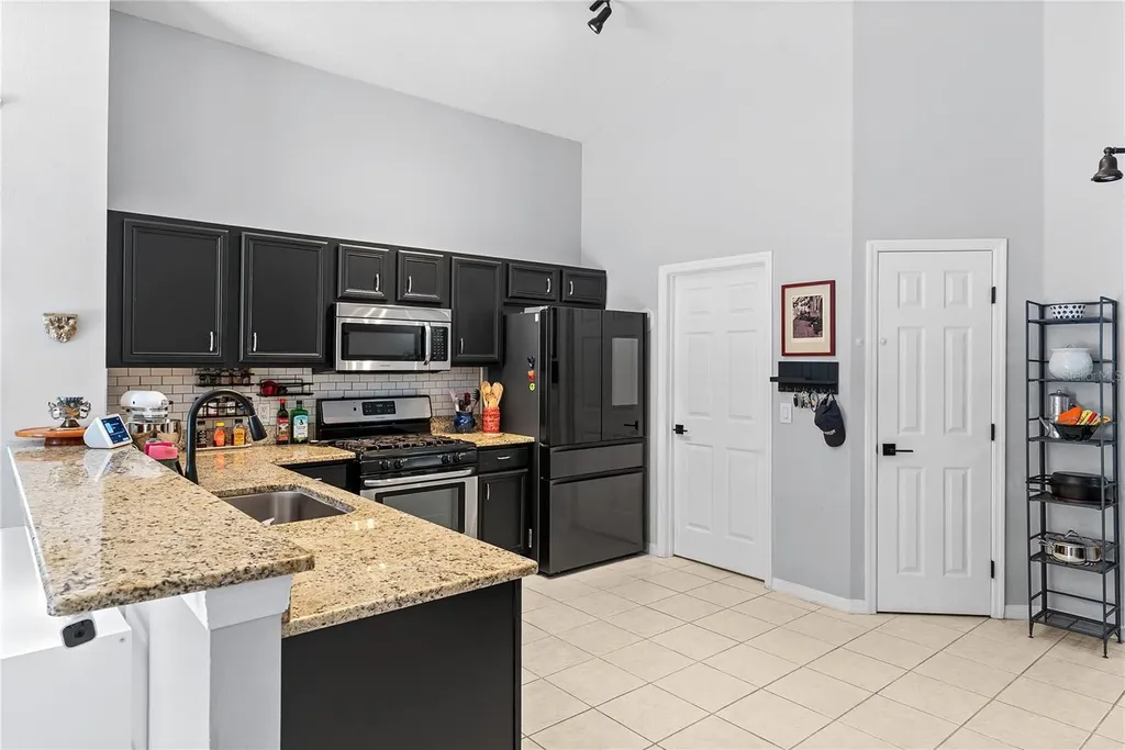 18944 Twinberry Drive Tampa FL 33647