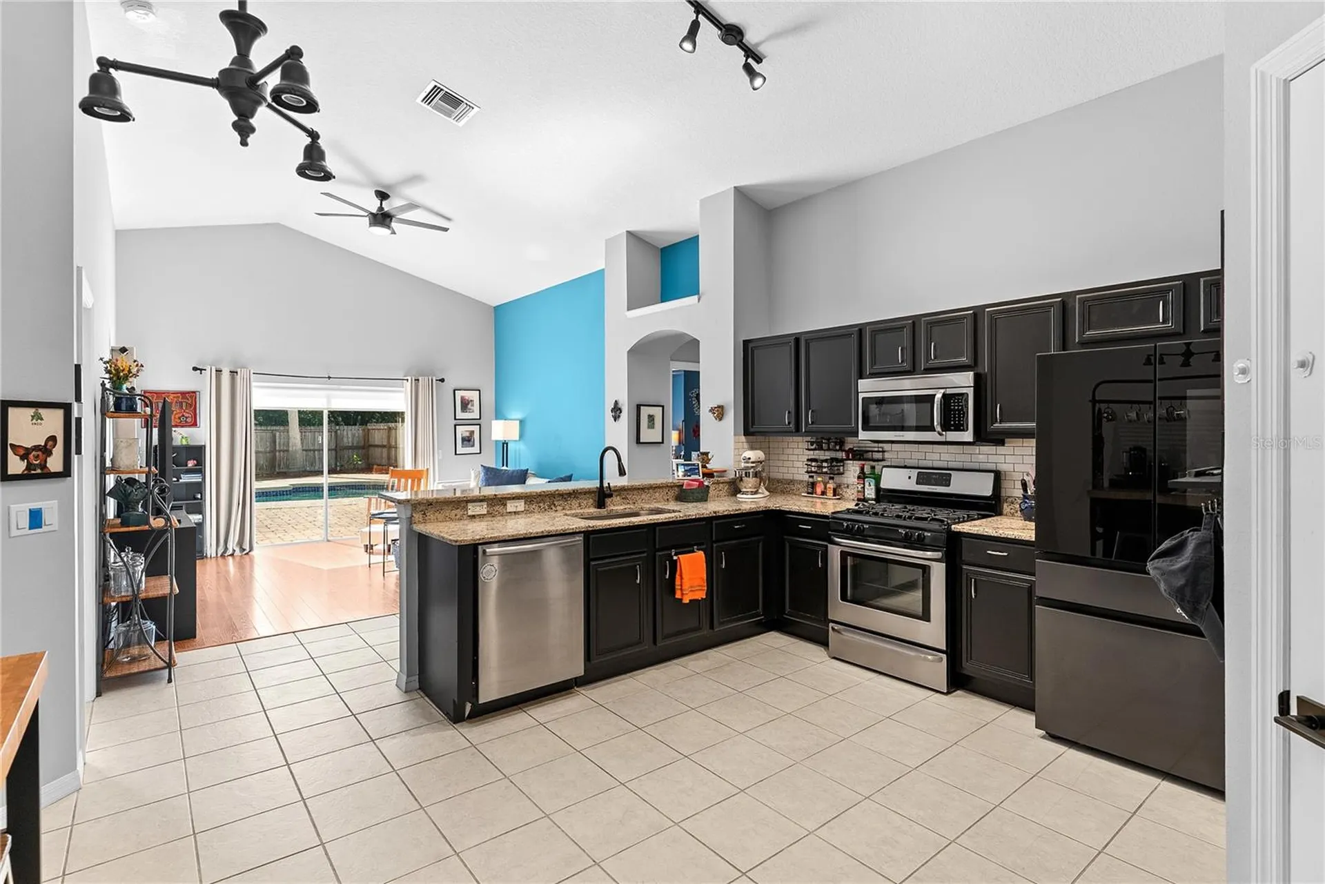 18944 Twinberry Drive Tampa FL 33647