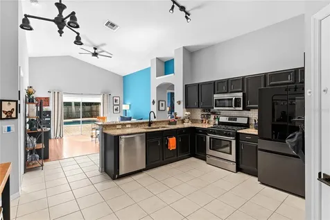 18944 Twinberry Drive Tampa FL 33647