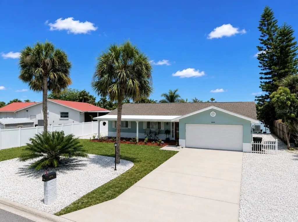 6513 Abaco Drive Apollo Beach FL 33572