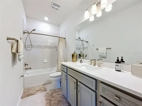 10324 Shive Island Court Orlando FL 32827