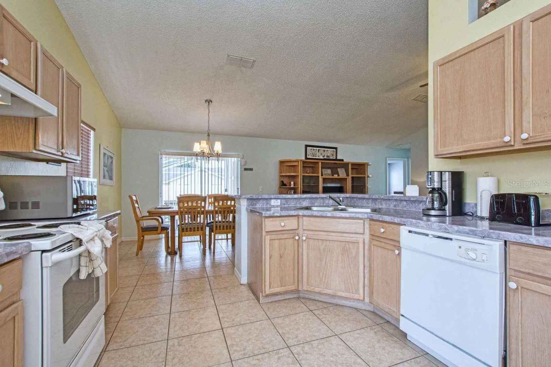 1529 Indian Oaks Trail Kissimmee FL 34747