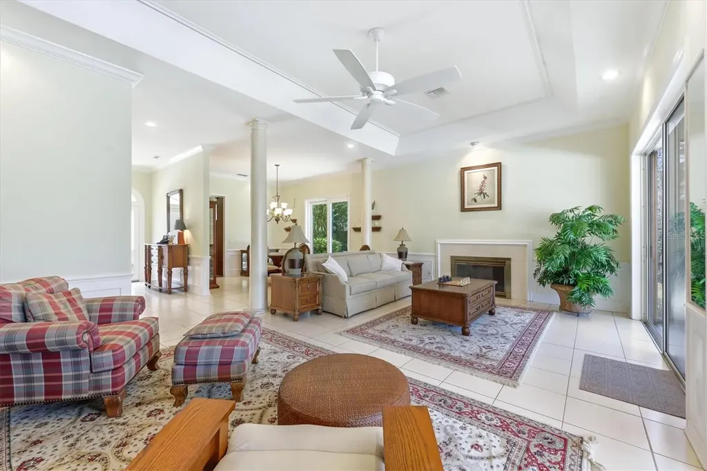84 Cayman Isles Boulevard Englewood FL 34223