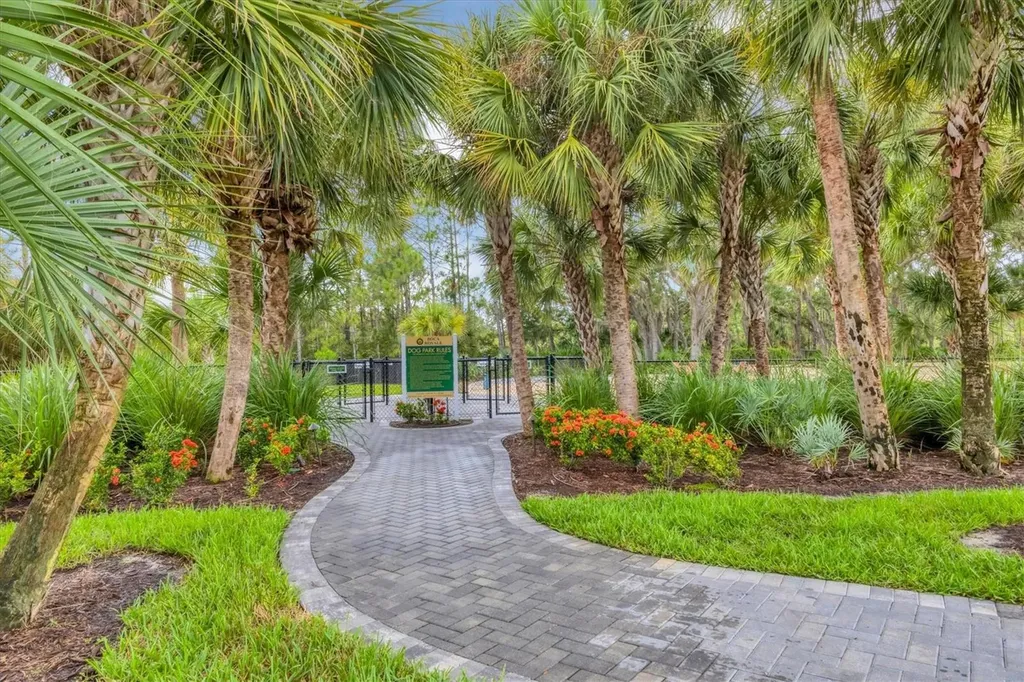 84 Cayman Isles Boulevard Englewood FL 34223