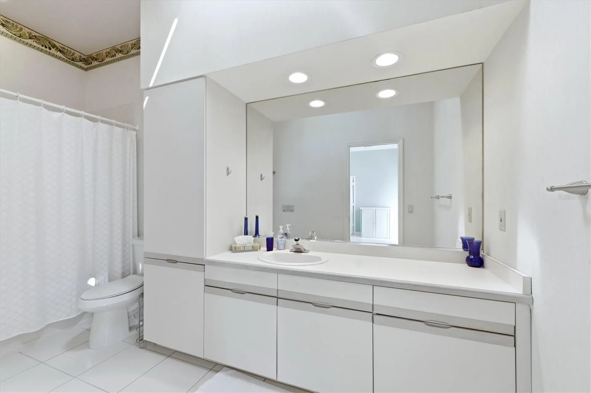 84 Cayman Isles Boulevard Englewood FL 34223
