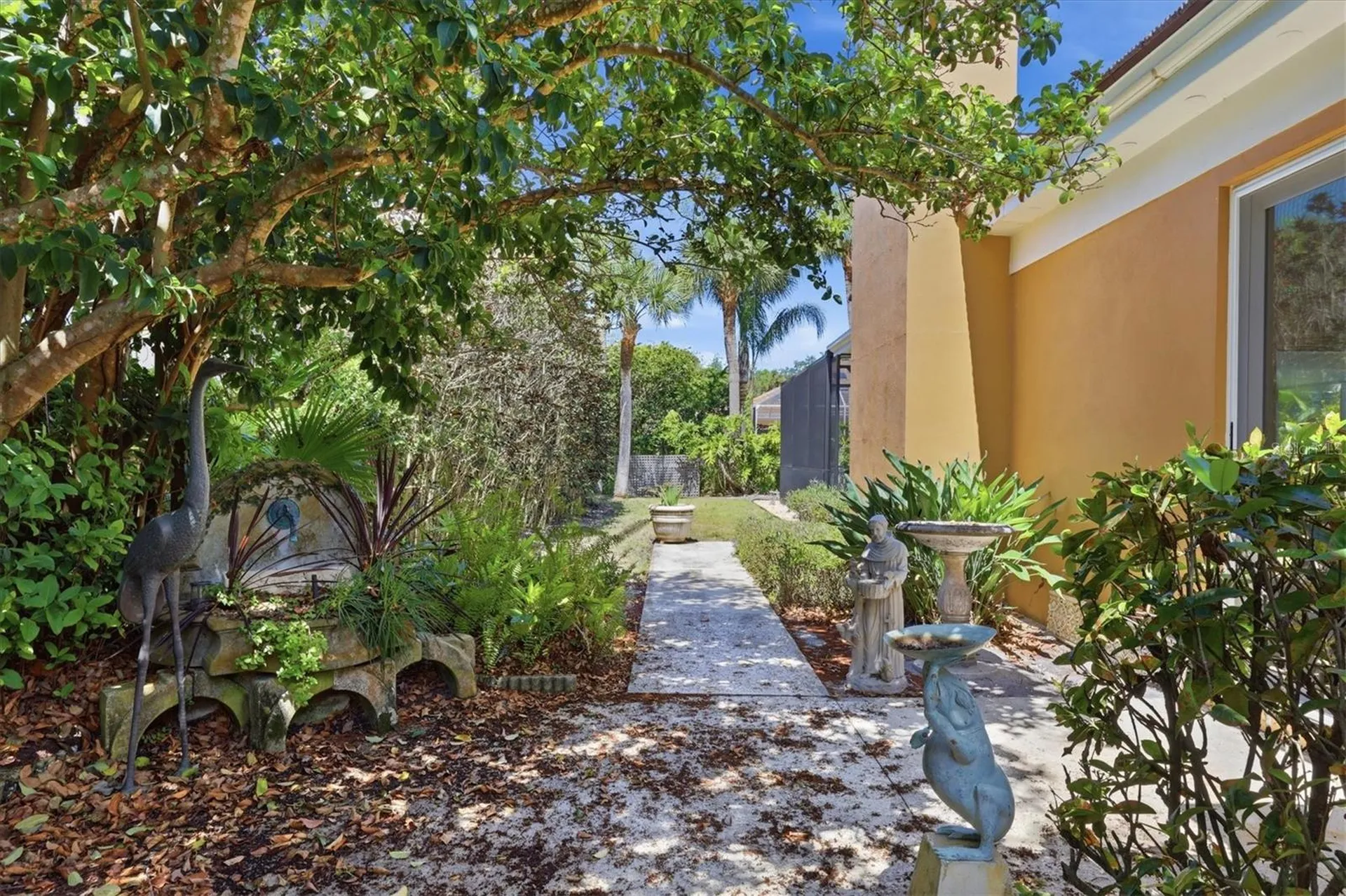 84 Cayman Isles Boulevard Englewood FL 34223