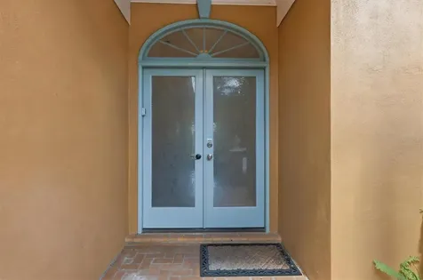 84 Cayman Isles Boulevard Englewood FL 34223