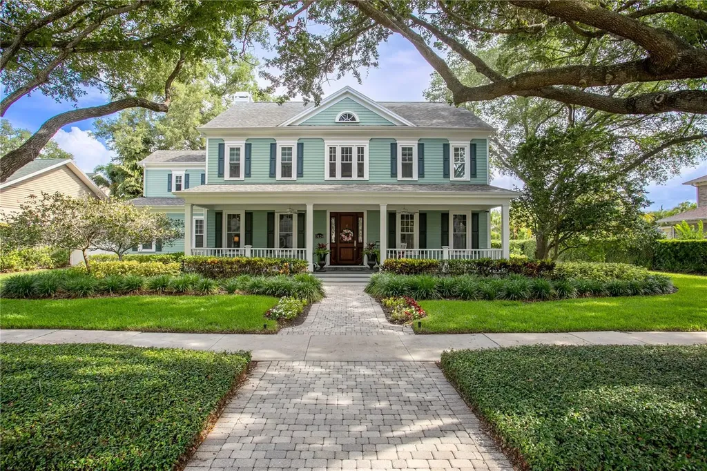 3126 W Oaklyn Avenue Tampa FL 33609