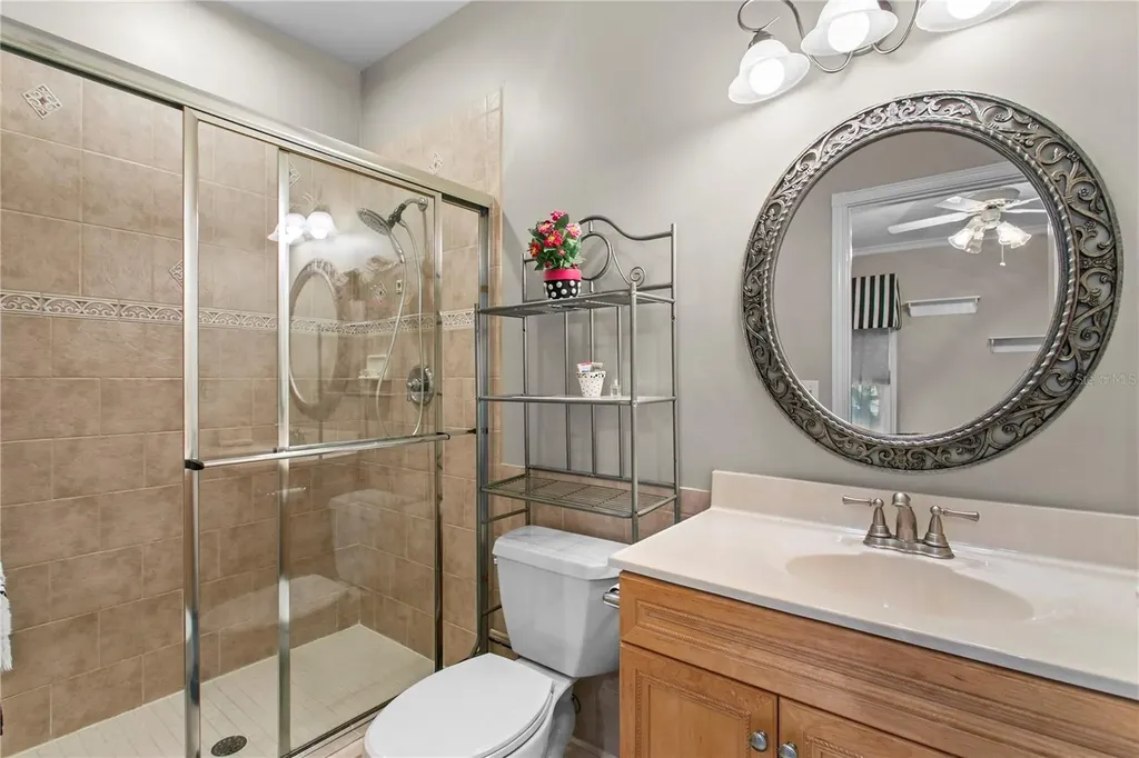 3126 W Oaklyn Avenue Tampa FL 33609