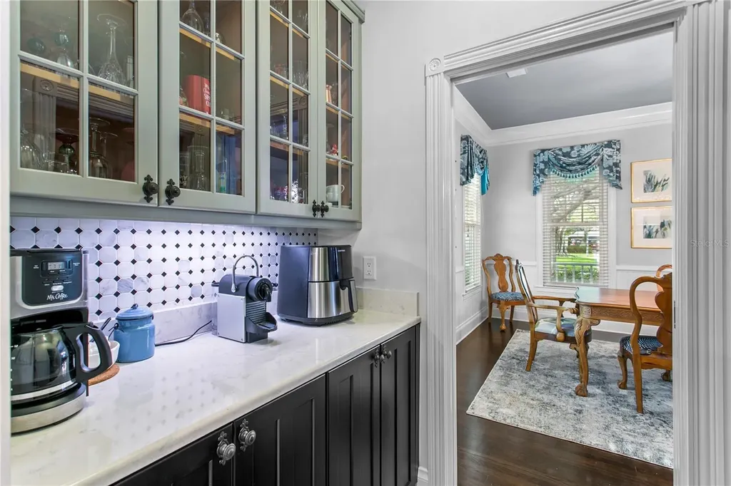 3126 W Oaklyn Avenue Tampa FL 33609