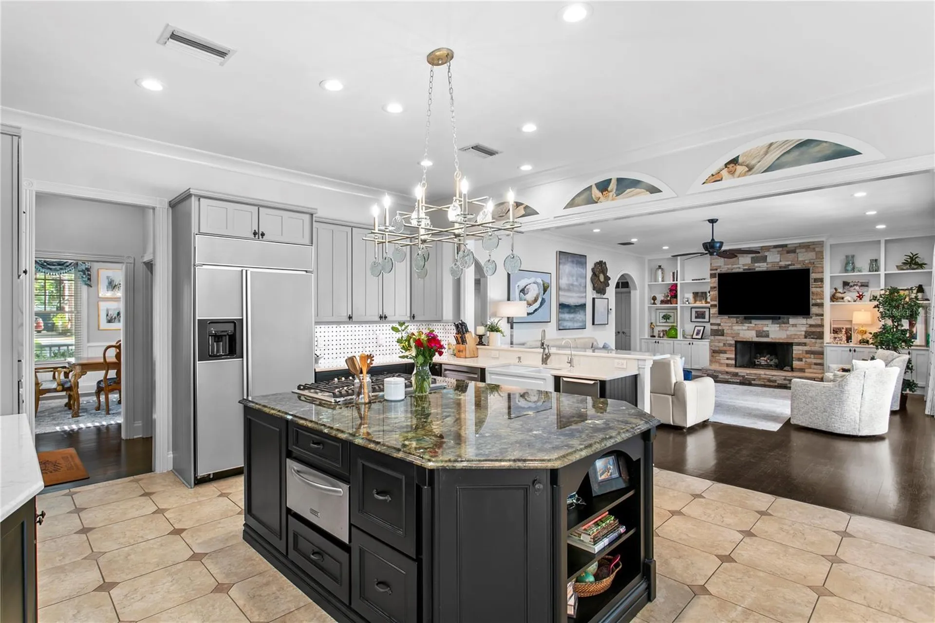 3126 W Oaklyn Avenue Tampa FL 33609