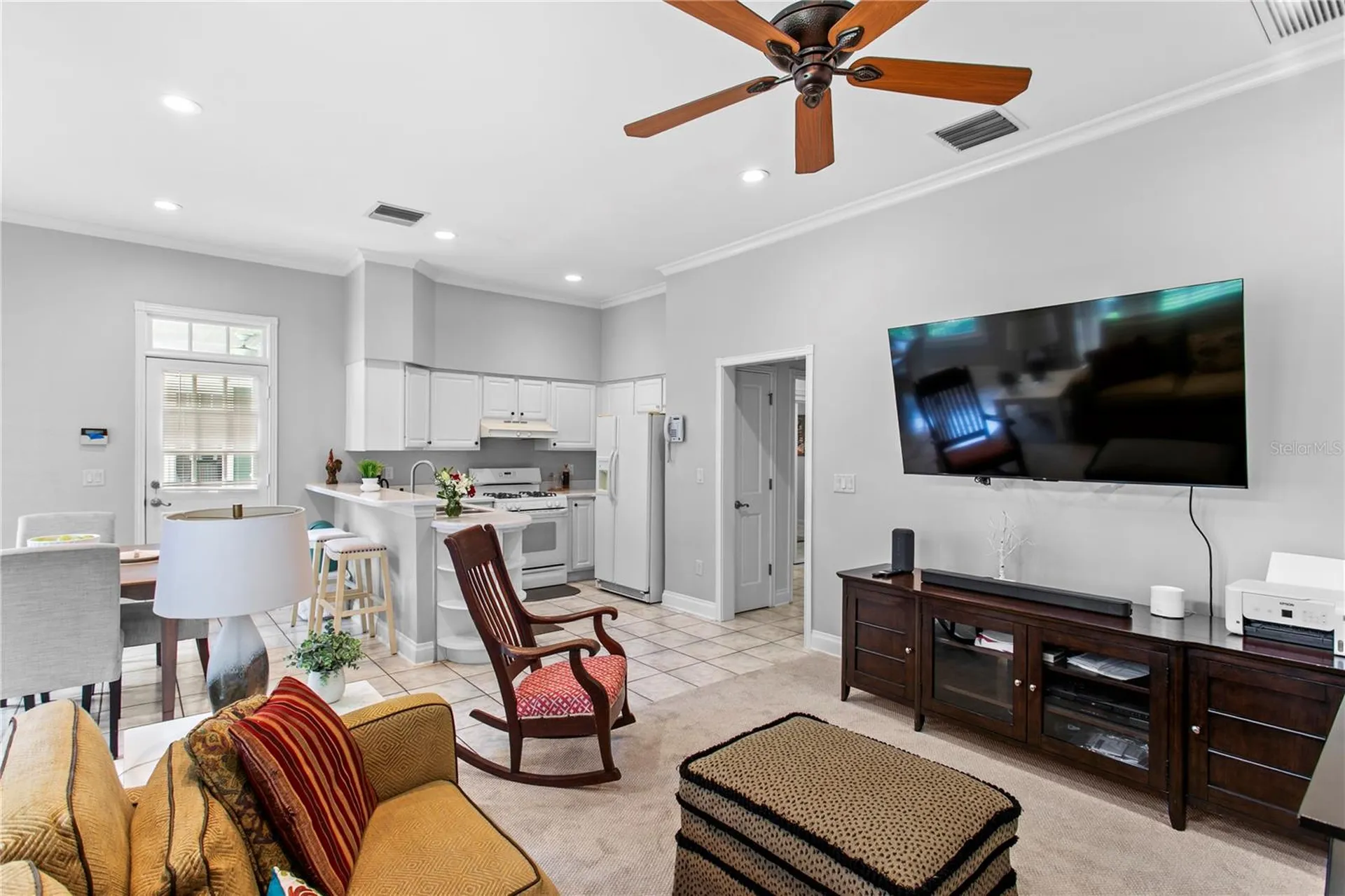 3126 W Oaklyn Avenue Tampa FL 33609