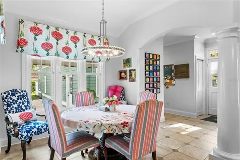 3126 W Oaklyn Avenue Tampa FL 33609