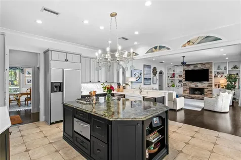 3126 W Oaklyn Avenue Tampa FL 33609