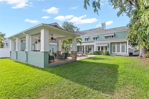 3126 W Oaklyn Avenue Tampa FL 33609