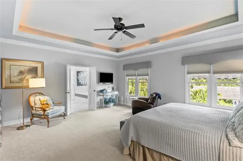 3126 W Oaklyn Avenue Tampa FL 33609