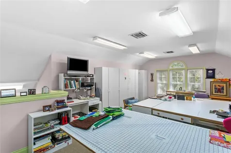 3126 W Oaklyn Avenue Tampa FL 33609