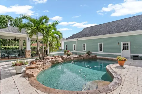 3126 W Oaklyn Avenue Tampa FL 33609