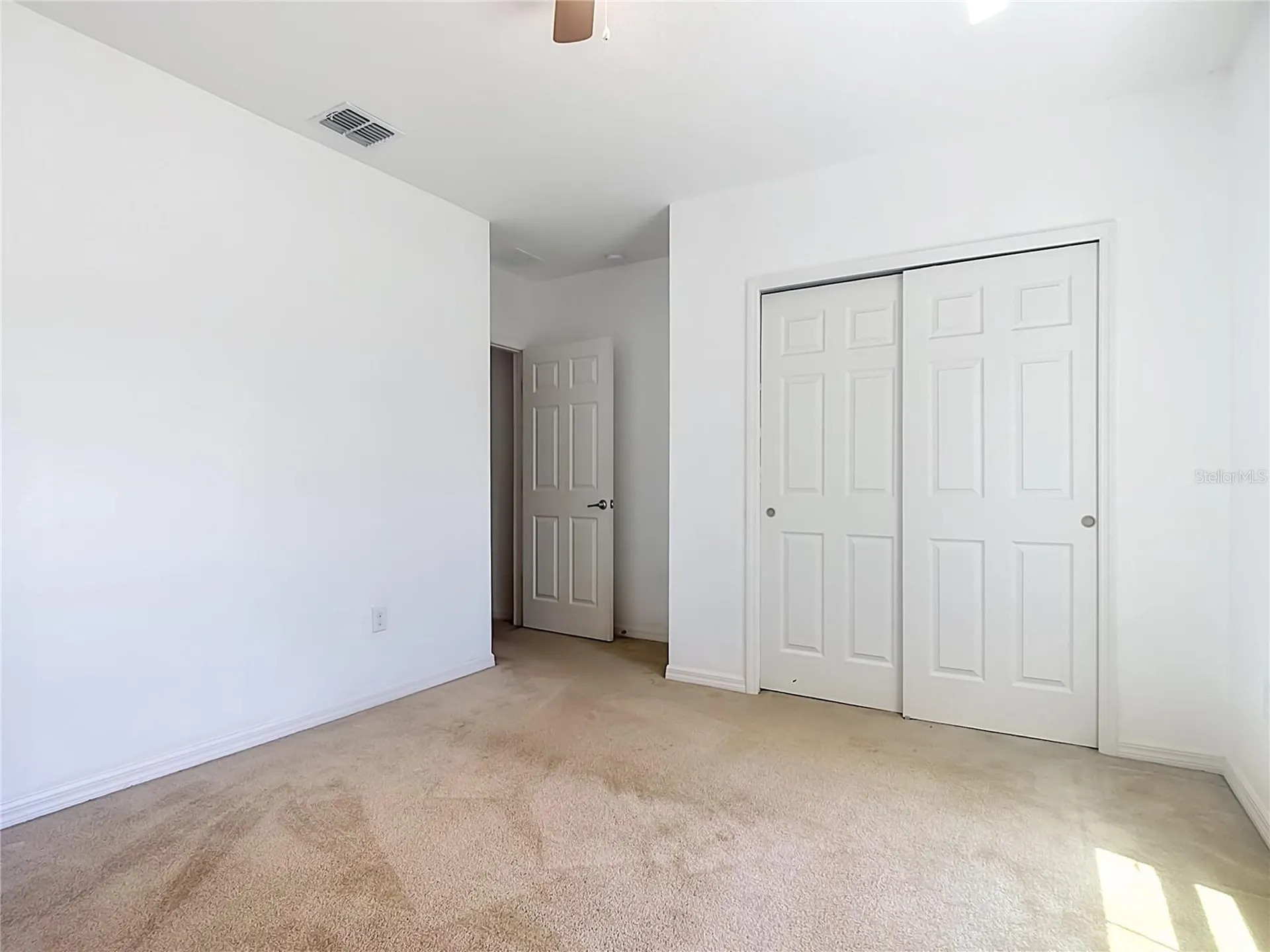 417 Blue Lake Circle Kissimmee FL 34758